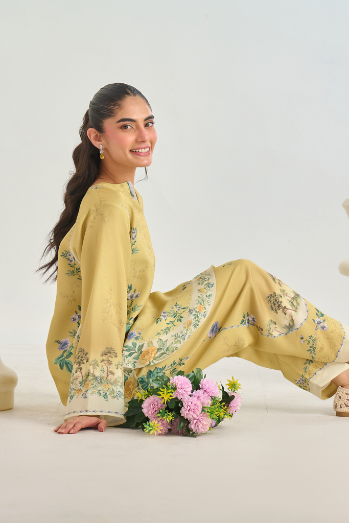 10 Stunning Pakistani Wedding Outfits to Elevate Your Celebrations in 2025