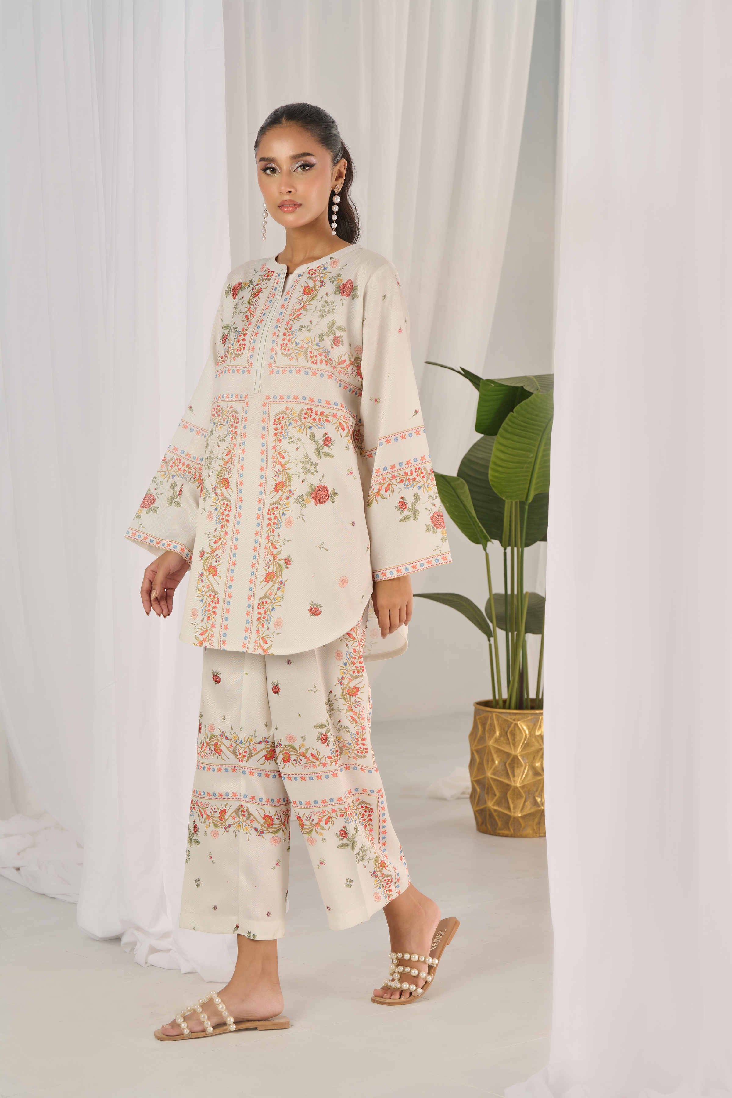 Ecru Resort | 2-Piece