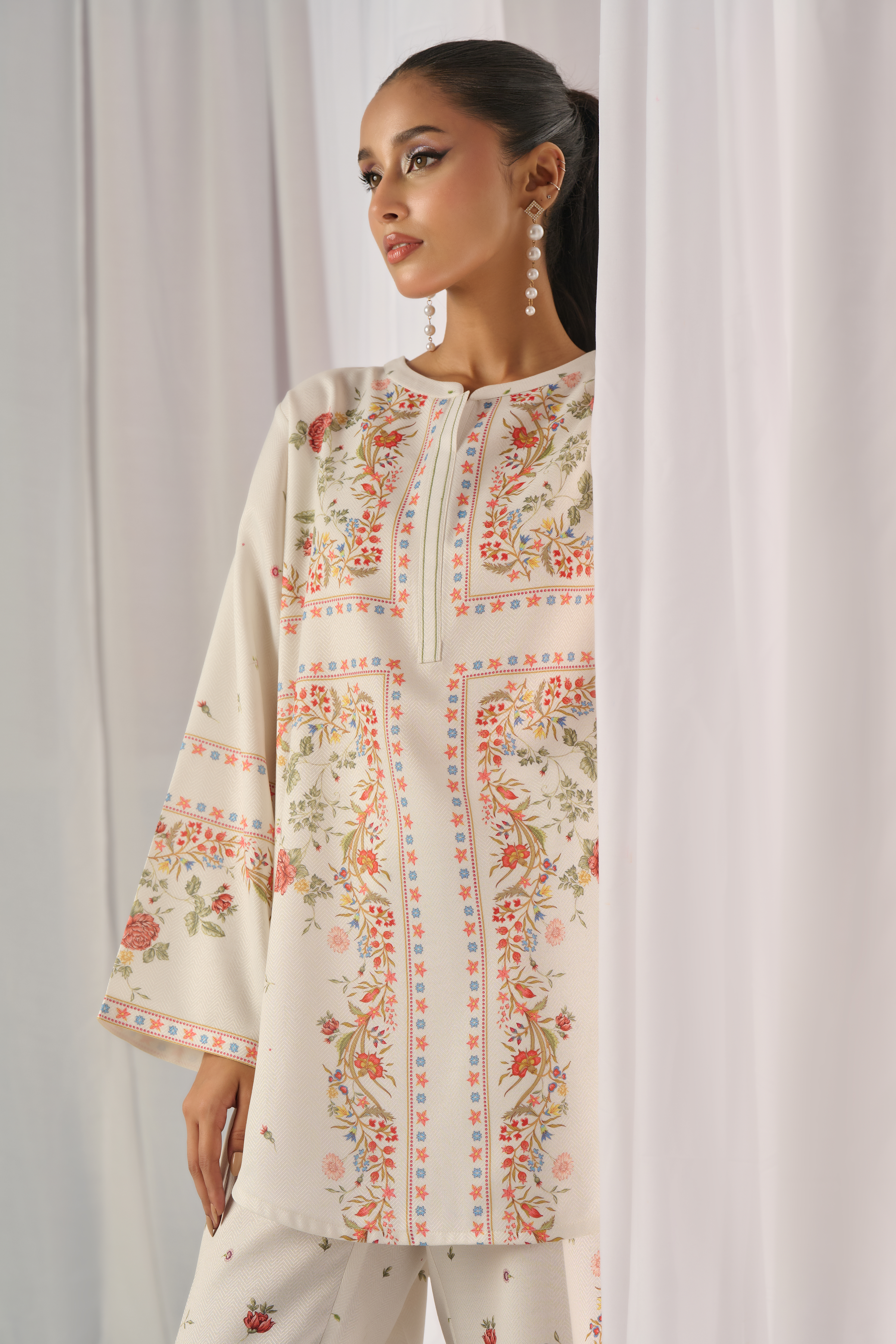 Ecru Resort | 2-Piece