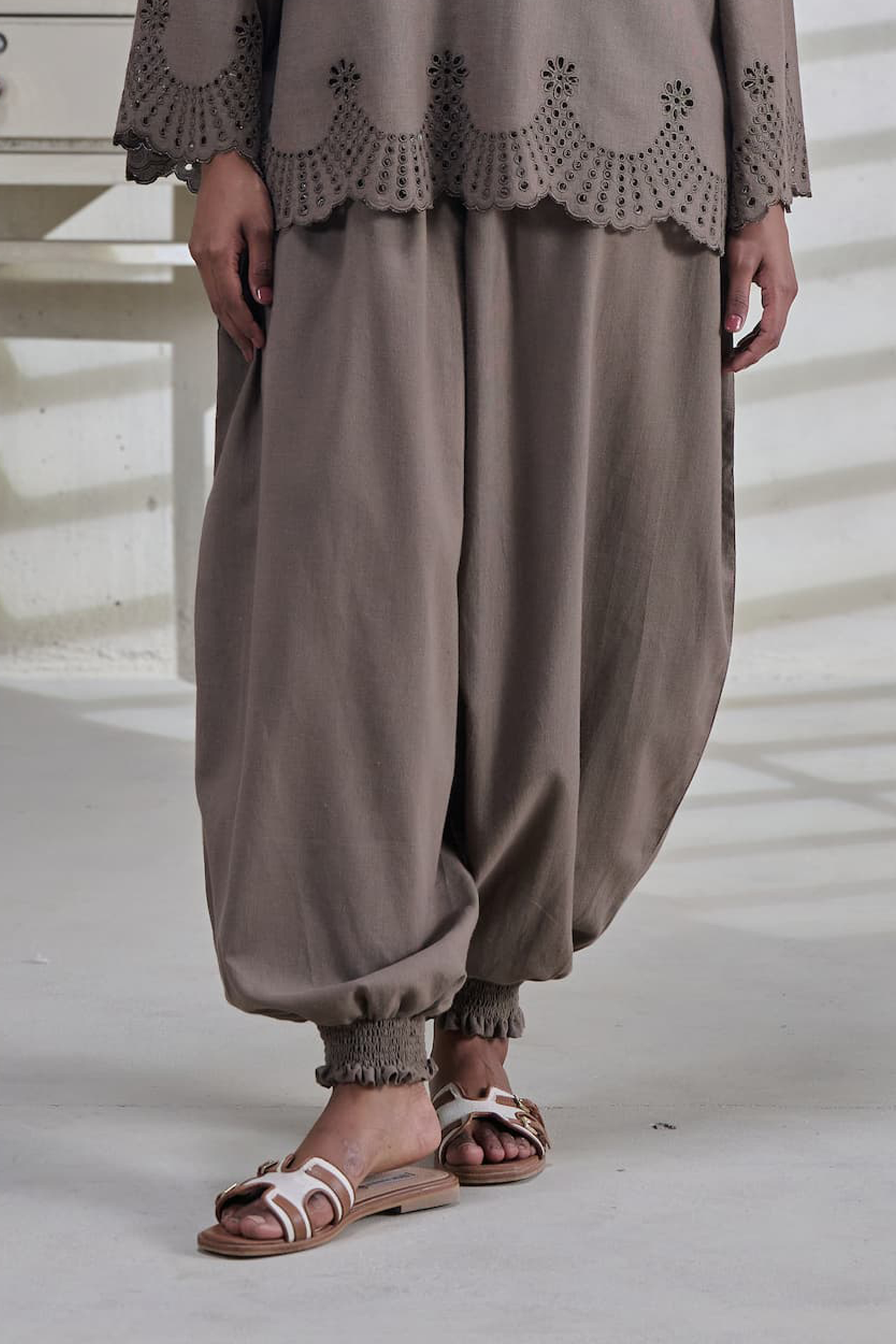 Brown Linen Balloon Pants