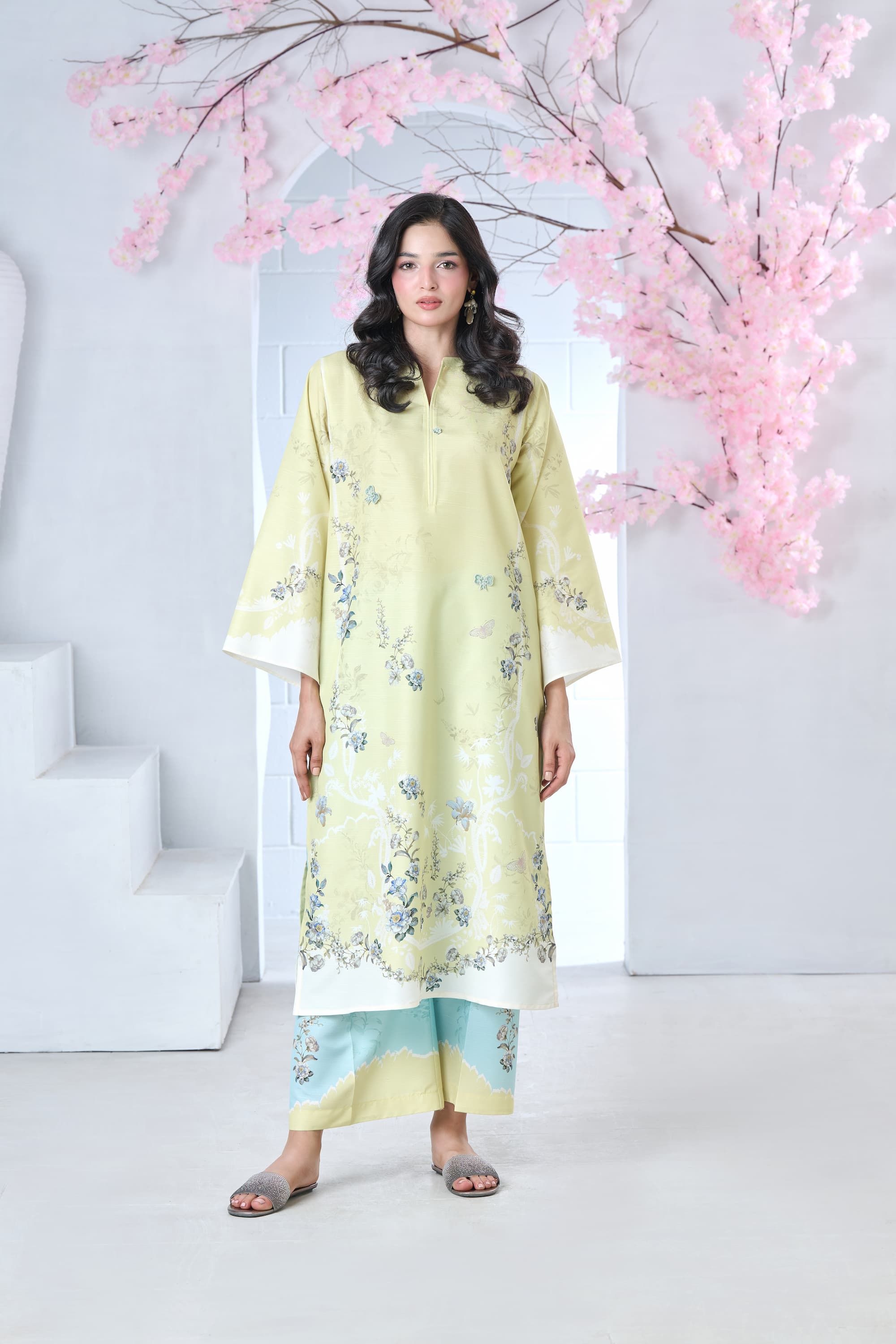 Butter Bloom 2-Piece