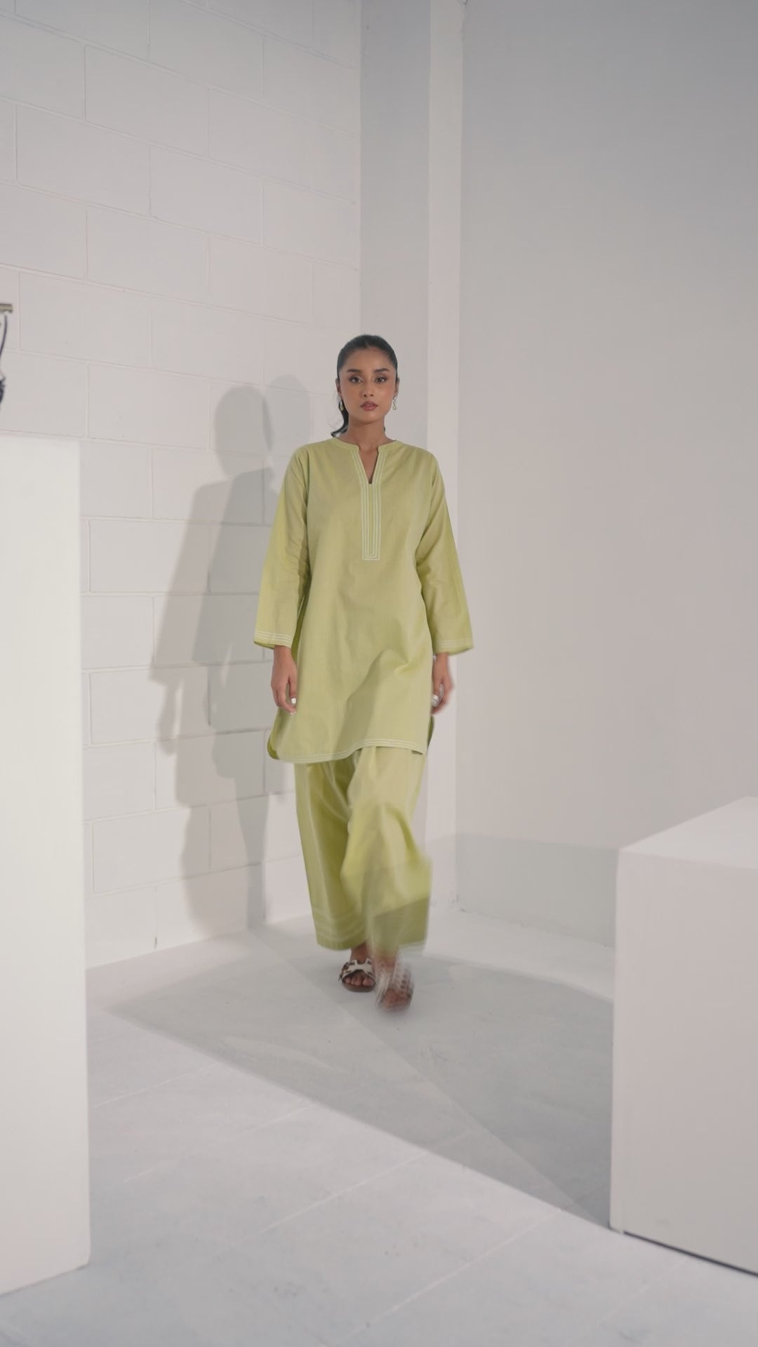 Apple Green | 2-Piece